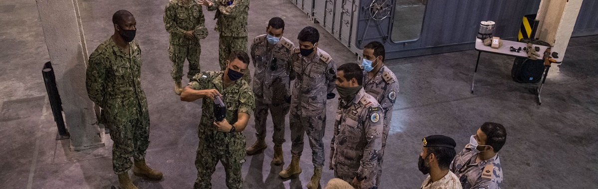 Combined Task Force 152 Tour Coast Guard Patrol Forces Southwest Asia Facilities